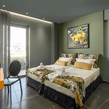C.p. Luxury Apartment *