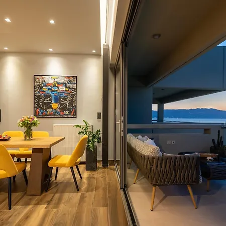C.p. Luxury Apartment *